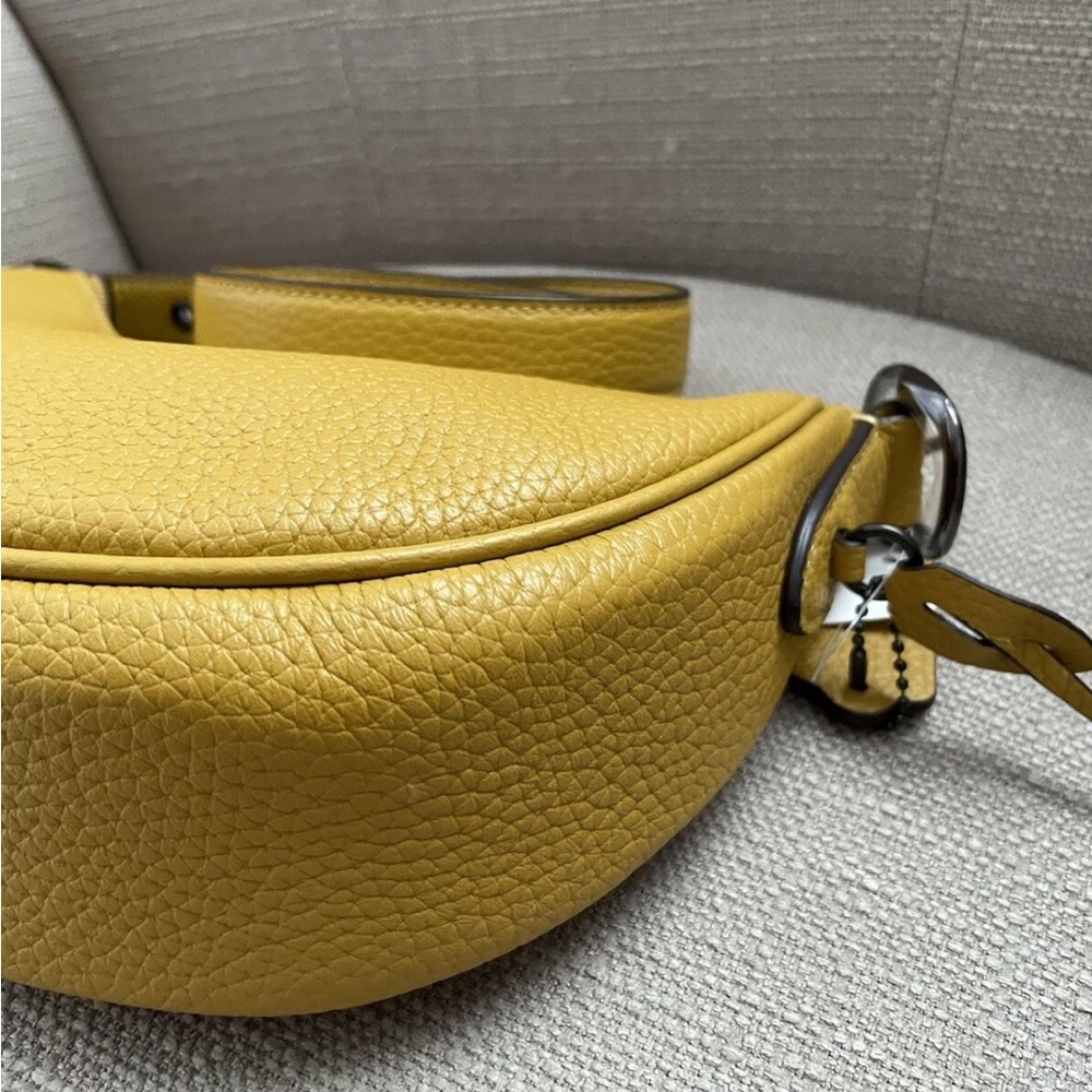 Coach Luna Shoulder Bag in colour flax/pewter New withTags - Picture 10 of 16